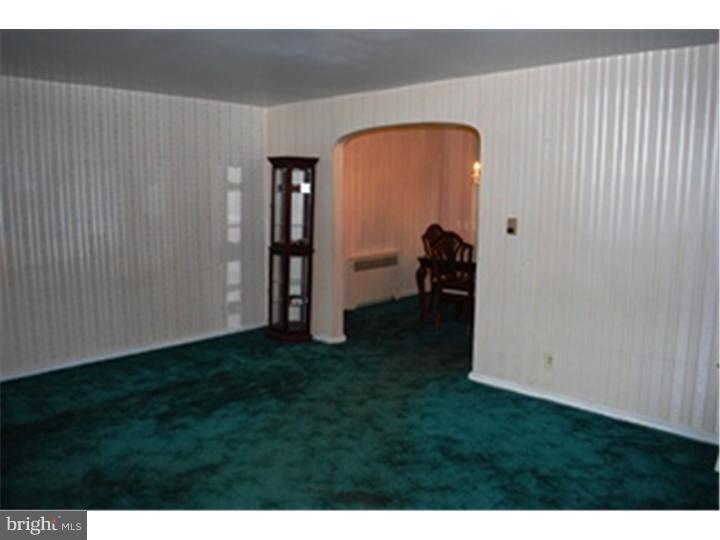 117 Earlington Road Havertown, PA 19083 - Photo 5 of 19