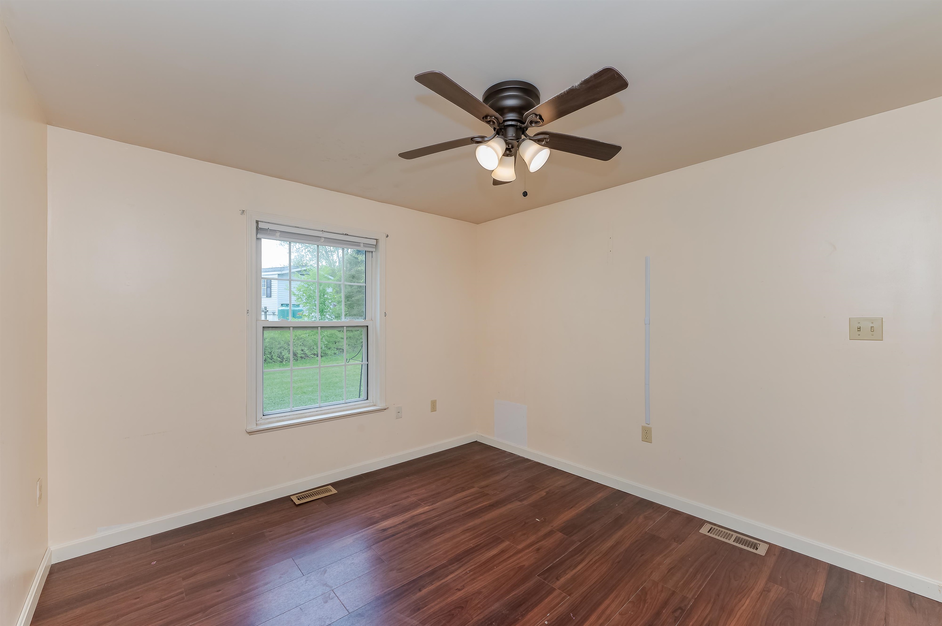 12 Caribbean Lane Rochester, NH 03867 - Photo 38 of 40