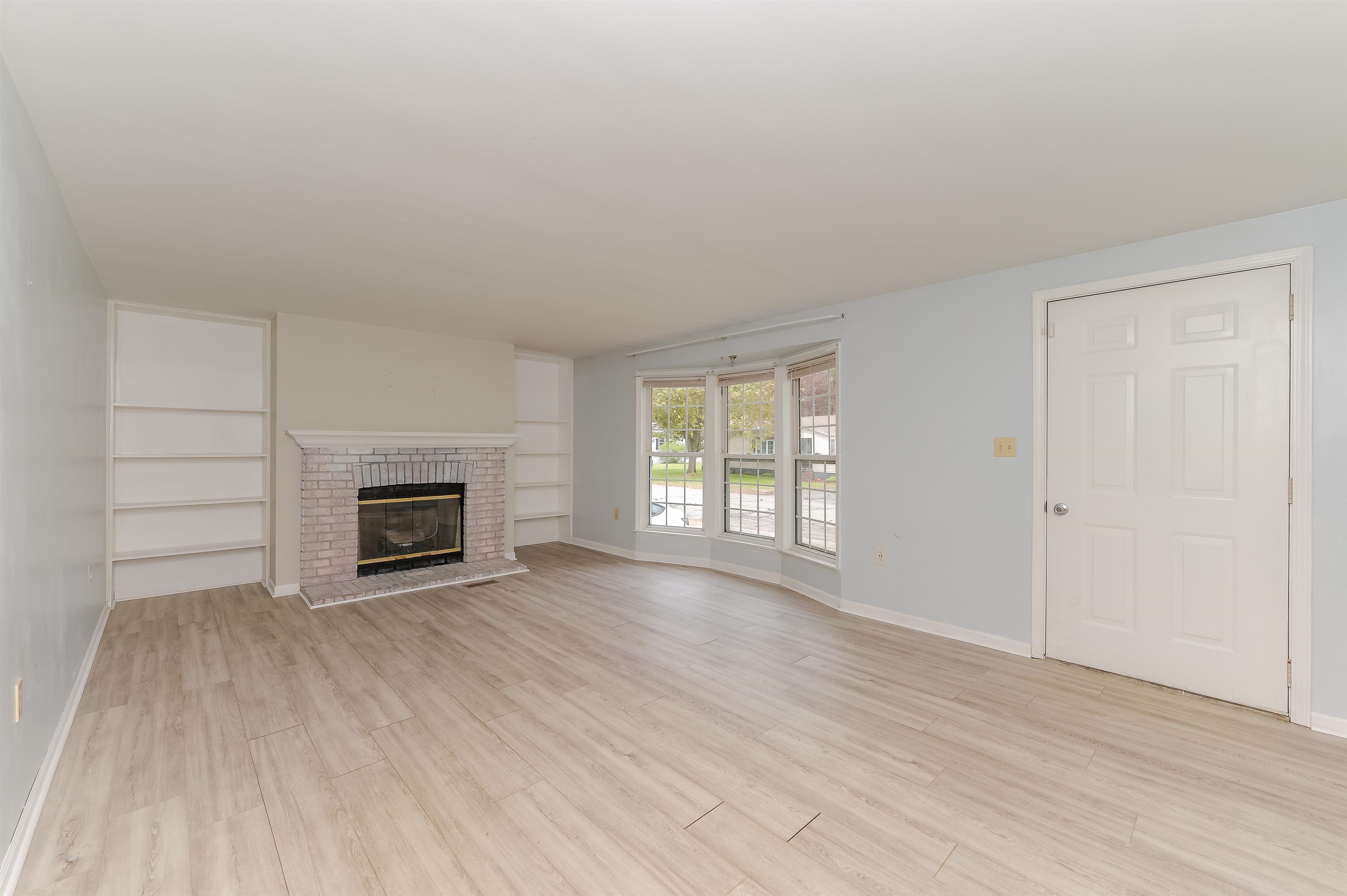 12 Caribbean Lane Rochester, NH 03867 - Photo 10 of 40