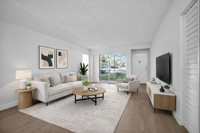 $2,200 | 4200 Community Drive, Unit 1131304, West Palm Beach, FL 33409