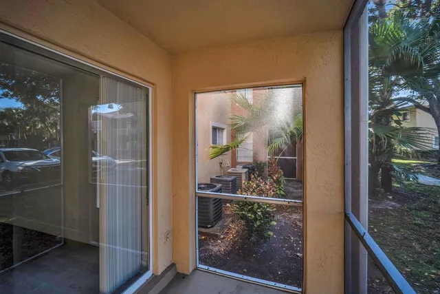 $2,200 | 4200 Community Drive, Unit 1131304, West Palm Beach, FL 33409