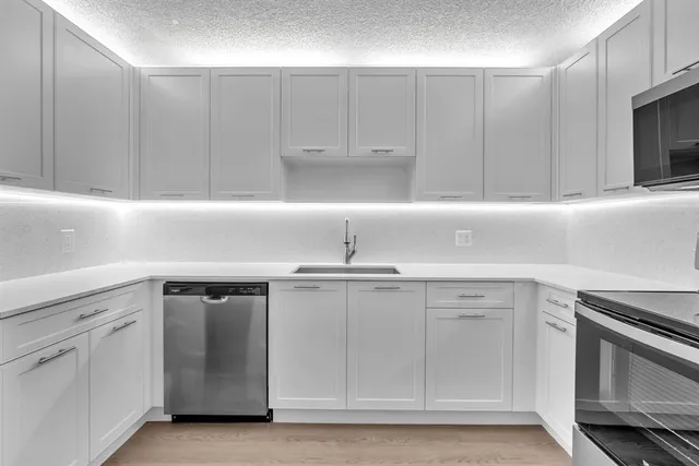 $2,200 | 4200 Community Drive, Unit 1131304, West Palm Beach, FL 33409