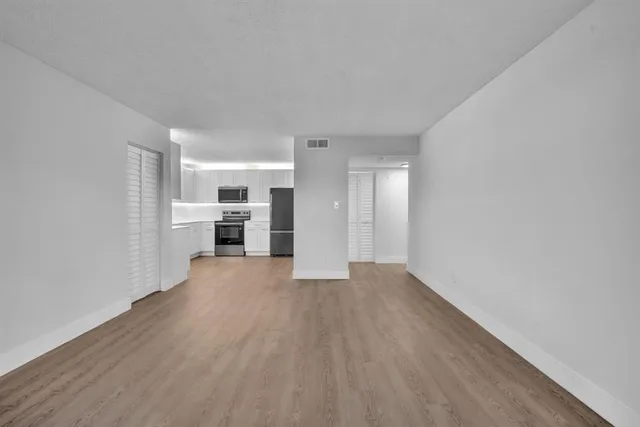 $2,200 | 4200 Community Drive, Unit 1131304, West Palm Beach, FL 33409