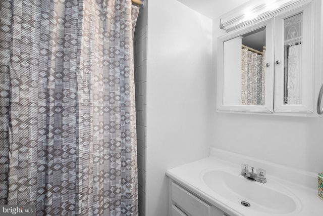 $250,000 | 17802 Buehler Road, Unit 2G7, Olney, MD 20832