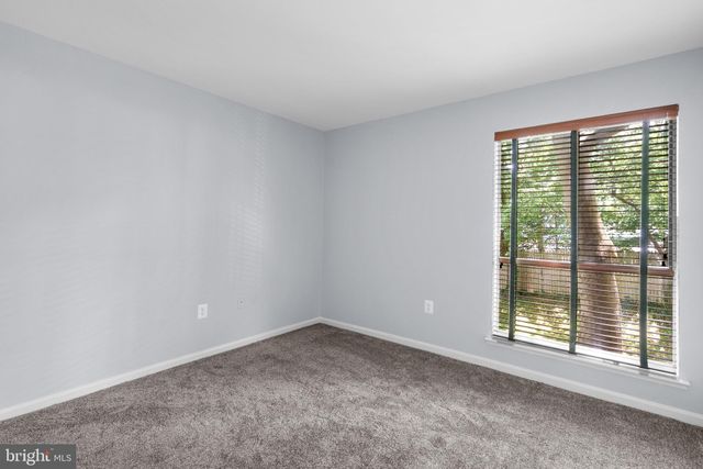 $250,000 | 17802 Buehler Road, Unit 2G7, Olney, MD 20832