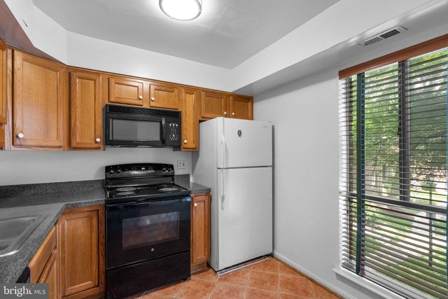 $250,000 | 17802 Buehler Road, Unit 2G7, Olney, MD 20832