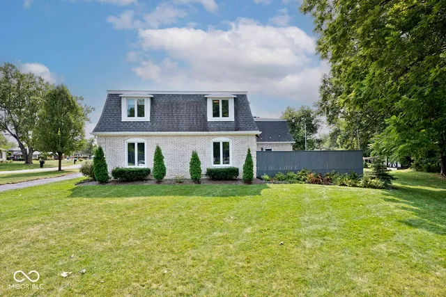 $439,900 | 7152 Aldgate Lane, Indianapolis, IN 46250