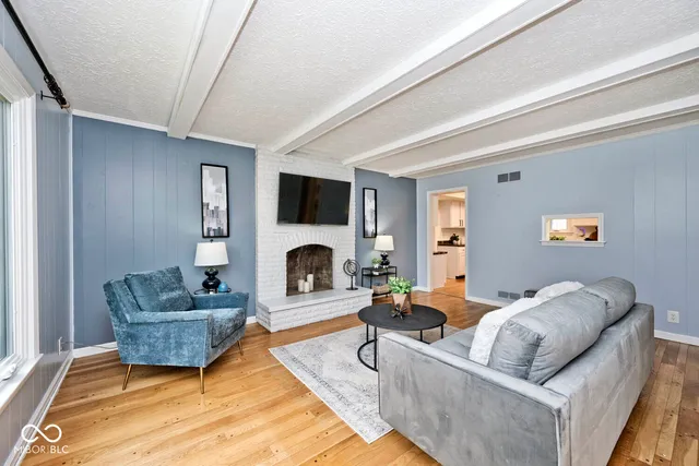 $439,900 | 7152 Aldgate Lane, Indianapolis, IN 46250