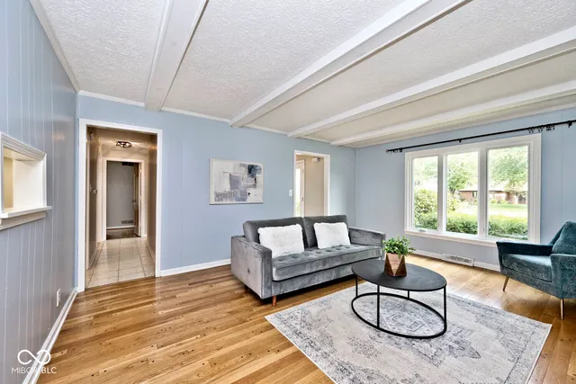 $439,900 | 7152 Aldgate Lane, Indianapolis, IN 46250