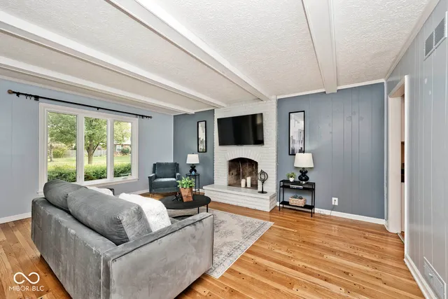 $439,900 | 7152 Aldgate Lane, Indianapolis, IN 46250