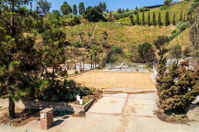 $2,198,000 | 1227 Bienveneda Avenue, Los Angeles, CA 90272