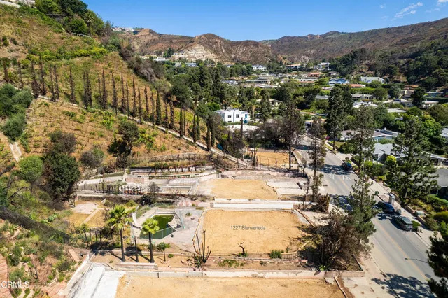 $2,198,000 | 1227 Bienveneda Avenue, Los Angeles, CA 90272