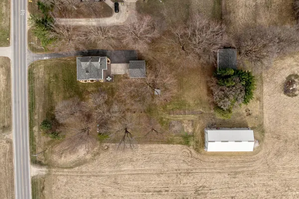 $384,900 | 1610 29th Avenue Southeast, Austin, MN 55912
