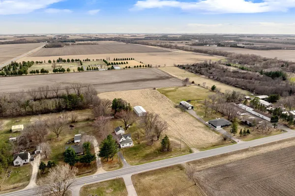 $384,900 | 1610 29th Avenue Southeast, Austin, MN 55912