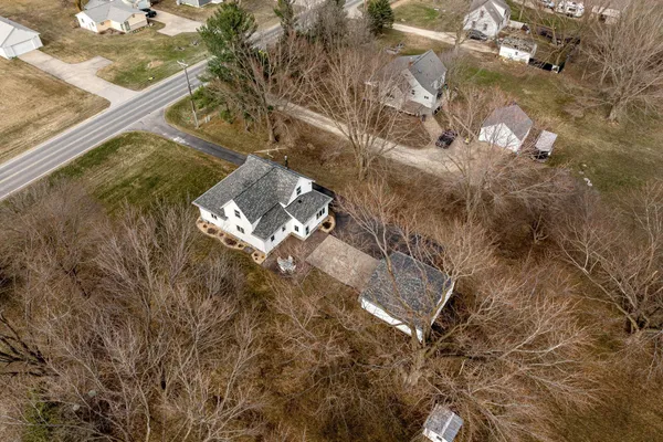 $384,900 | 1610 29th Avenue Southeast, Austin, MN 55912