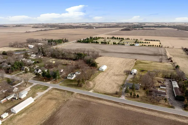 $384,900 | 1610 29th Avenue Southeast, Austin, MN 55912