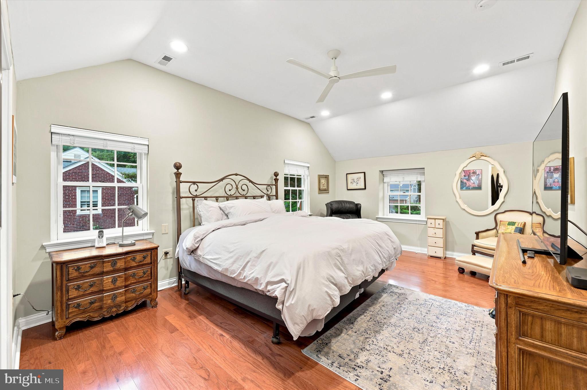 328 Hamilton Road Merion Station, PA 19066 - Photo 6 of 9 Gallery Image 6