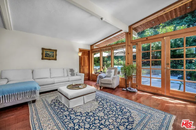 $7,450 | 3447 Vista Haven Road, Sherman Oaks, CA 91403