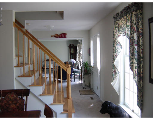 268 Strong Street Amherst, MA 01002 - Photo 5 of 9 Gallery Image 5