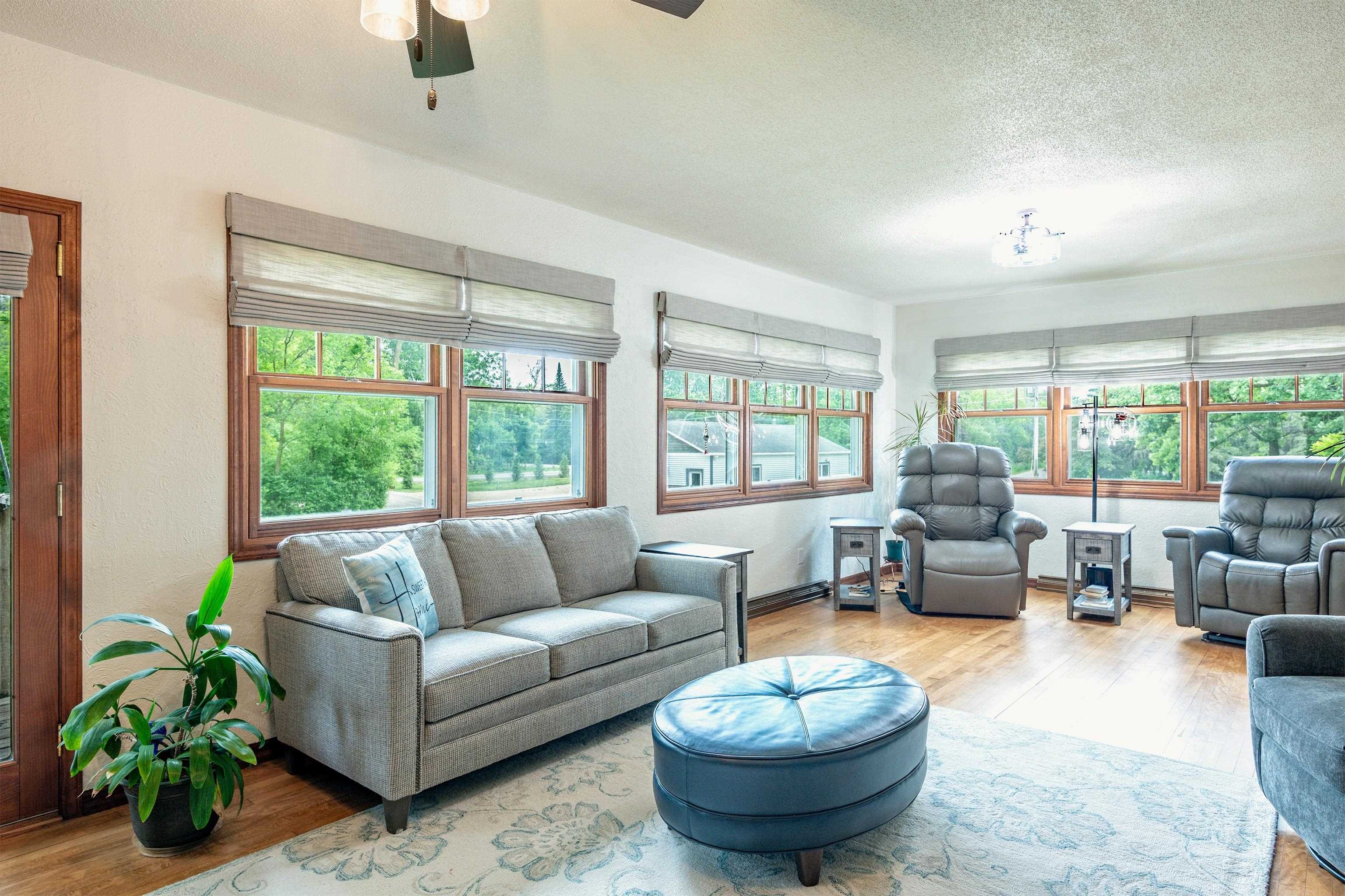 5086 Valley Heights Road Oshkosh, WI 54904 - Photo 20 of 86