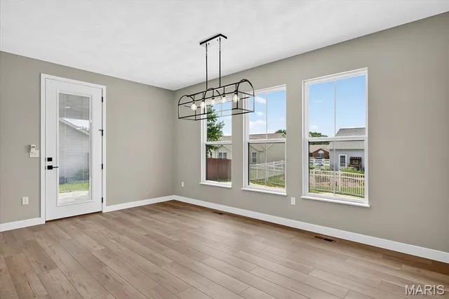 $545,000 | 125 Gladwyn Drive, Millstadt, IL 62260