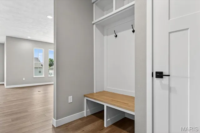 $545,000 | 125 Gladwyn Drive, Millstadt, IL 62260