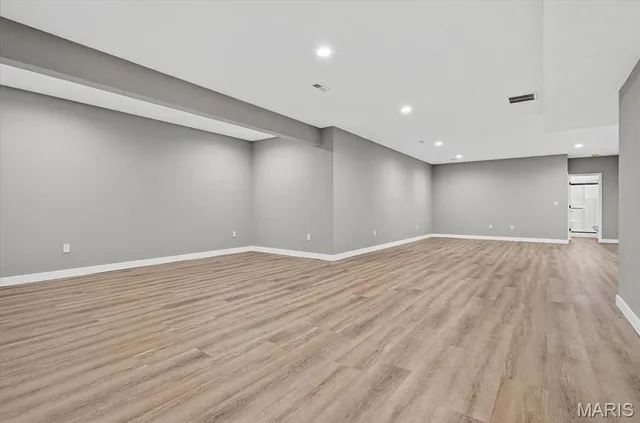 $545,000 | 125 Gladwyn Drive, Millstadt, IL 62260