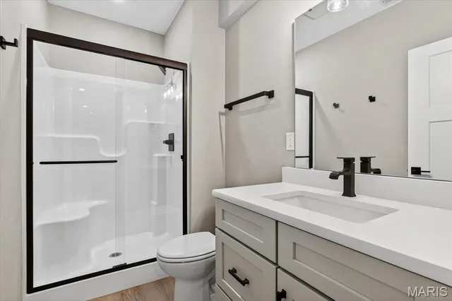 $545,000 | 125 Gladwyn Drive, Millstadt, IL 62260