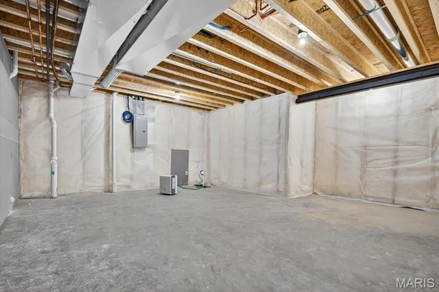 $537,500 | 125 Gladwyn Drive, Millstadt, IL 62260