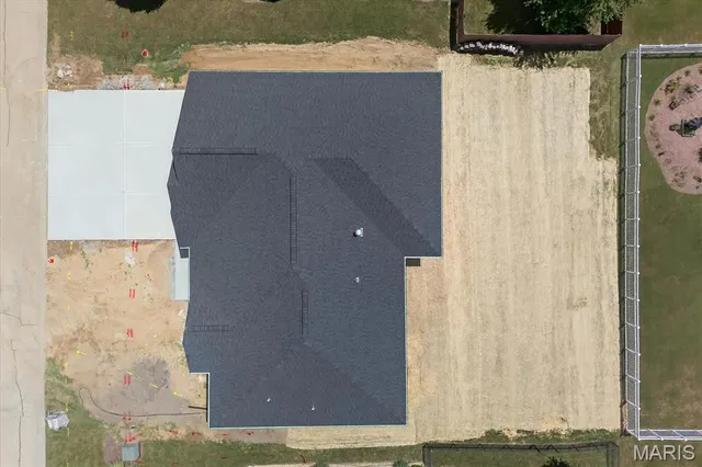 $545,000 | 125 Gladwyn Drive, Millstadt, IL 62260