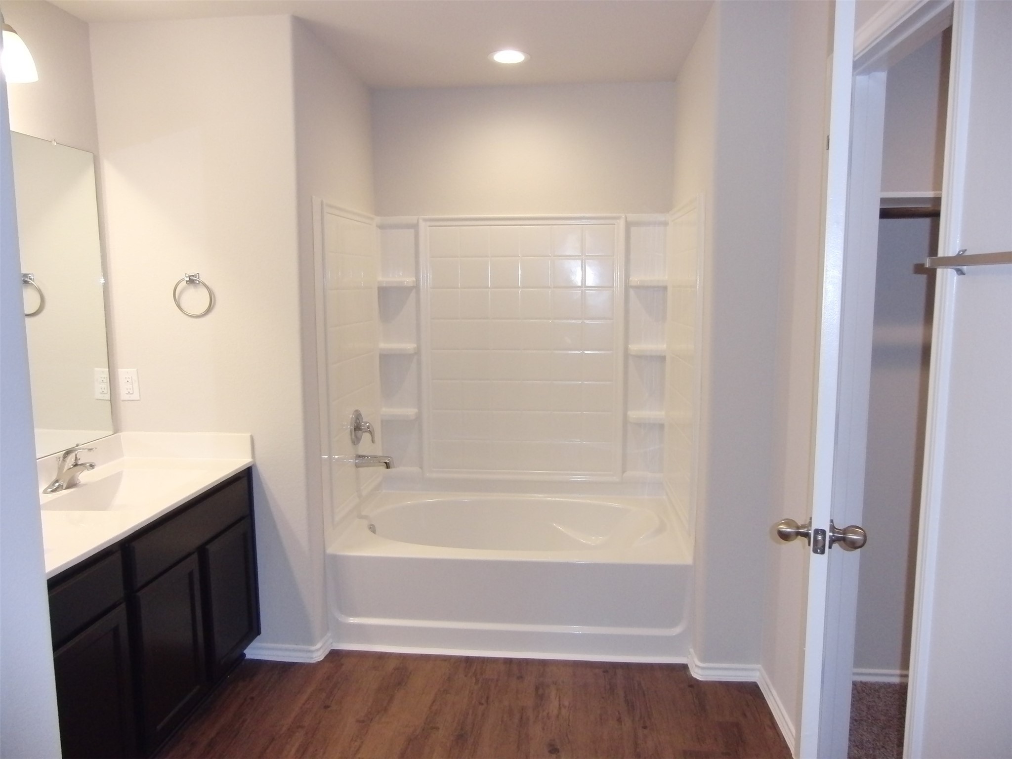 5522 Mesquite Oaks Trail Spring, TX 77389 - Photo 15 of 28 Master bathroom