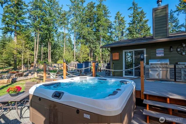 a picture of a floor plan