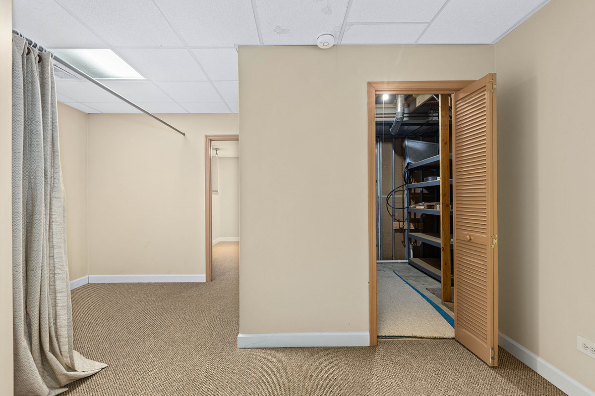 3202 Whitney Road Aurora, IL 60502 - Photo 21 of 28