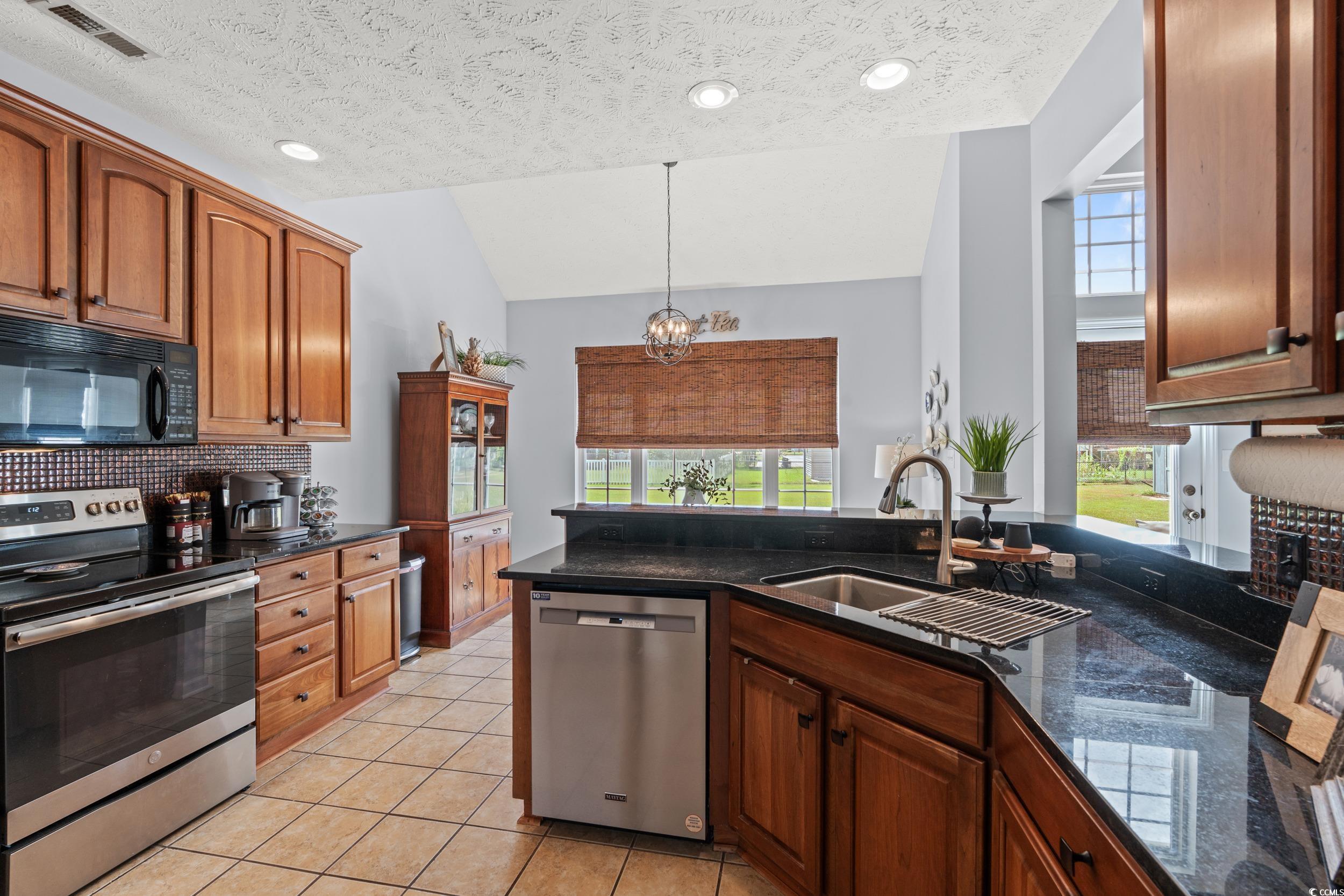 908 St James Court Aynor, SC 29511 - Photo 10 of 40