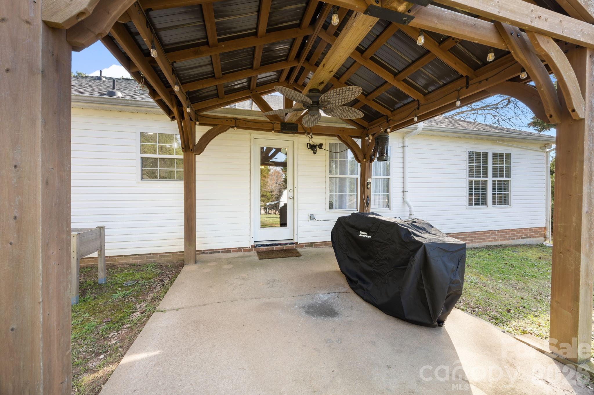 107 East Panther Creek Road Troutman, NC 28166 - Photo 28 of 38