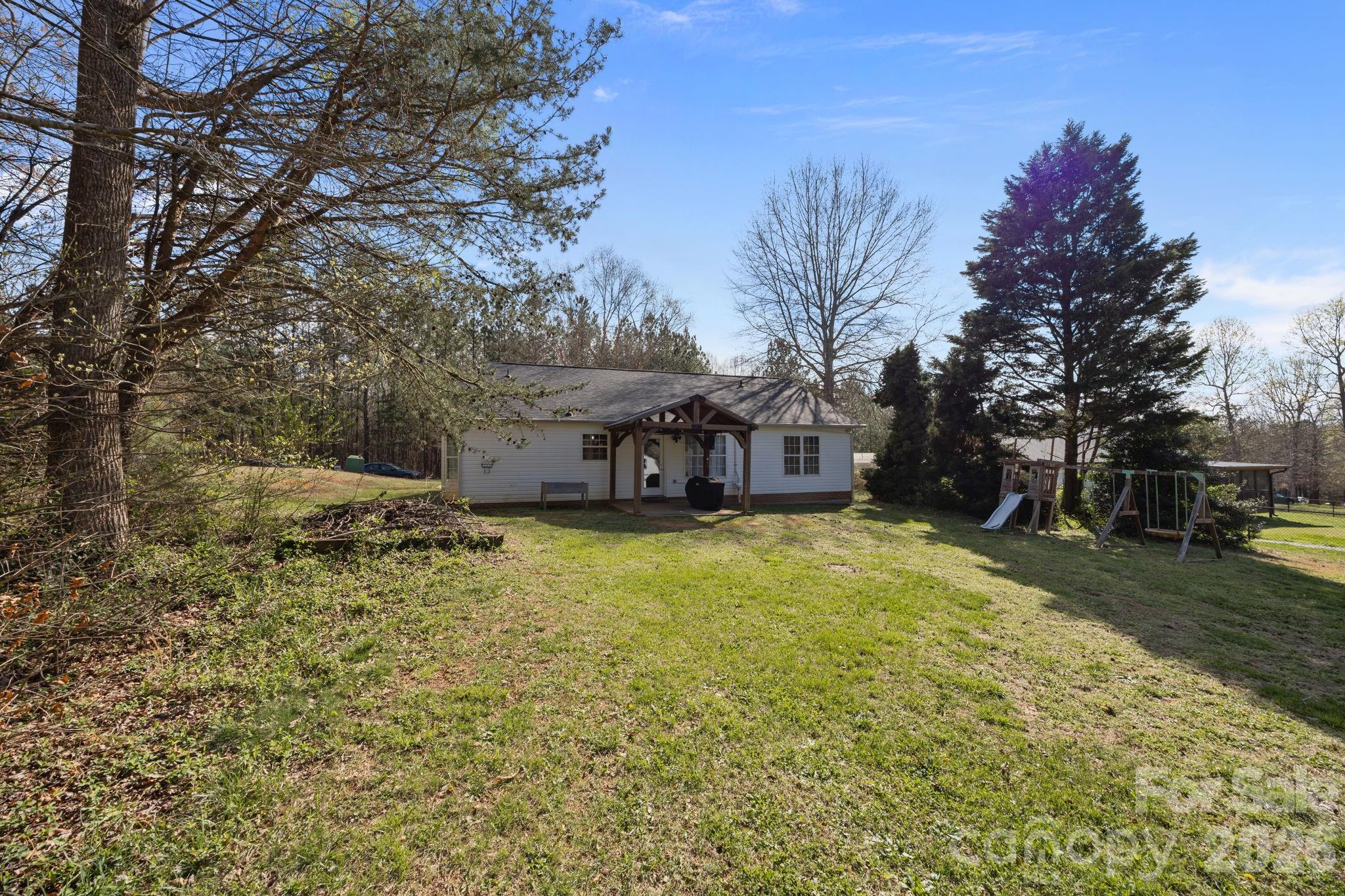107 East Panther Creek Road Troutman, NC 28166 - Photo 36 of 38