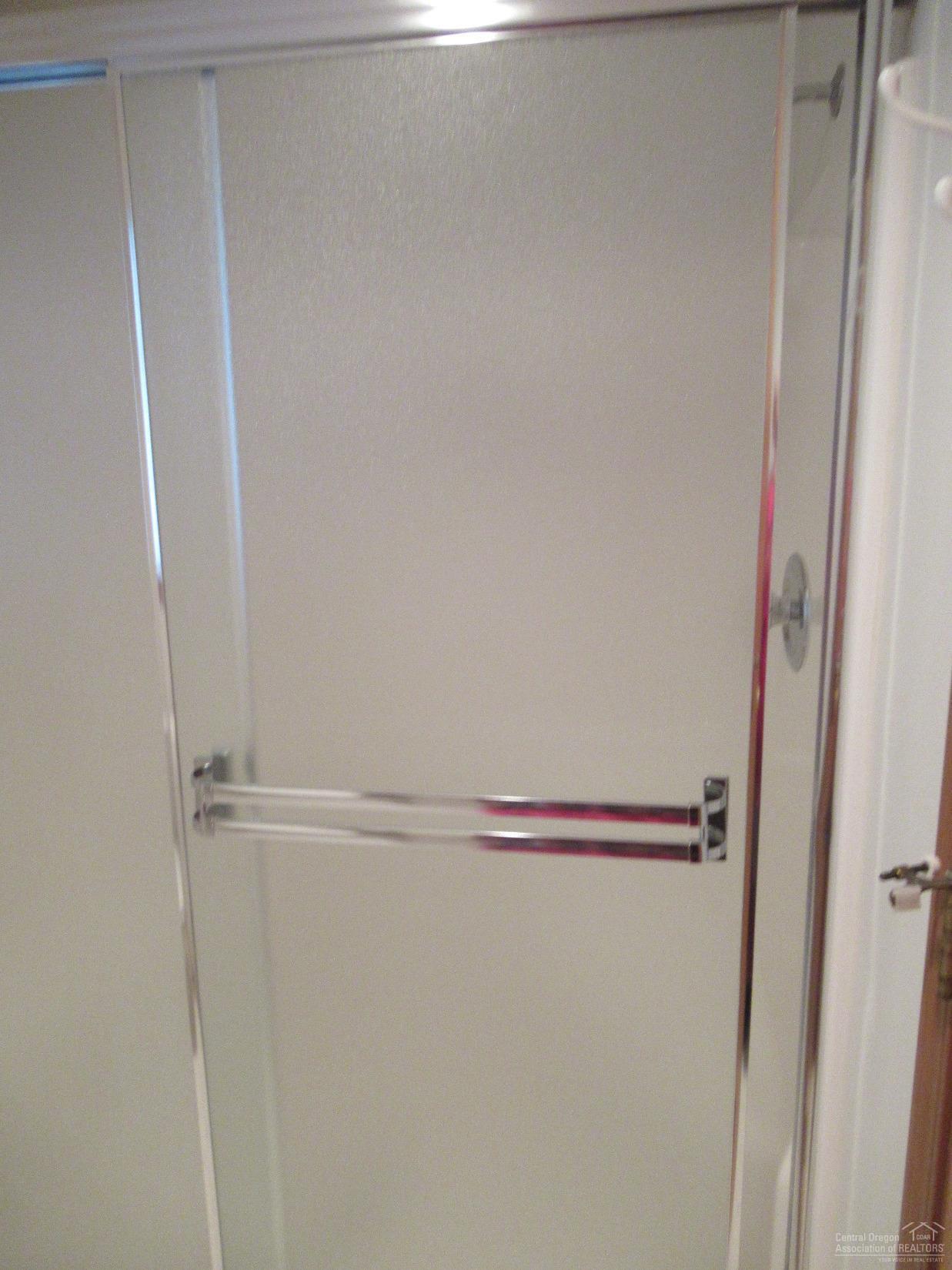 3048 Northeast Raleigh Court Bend, OR 97701 - Photo 13 of 22 Master shower