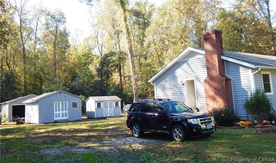 8968 River Road Lancaster, VA 22503 - Photo 14 of 16 Side View of Home
