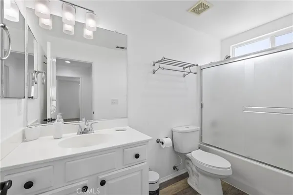 $749,900 | 6323 Echo Hills Lane, Fontana, CA 92336