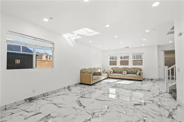 $749,900 | 6323 Echo Hills Lane, Fontana, CA 92336