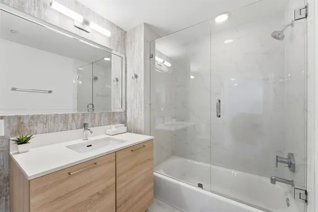 a view of a hallway with closet