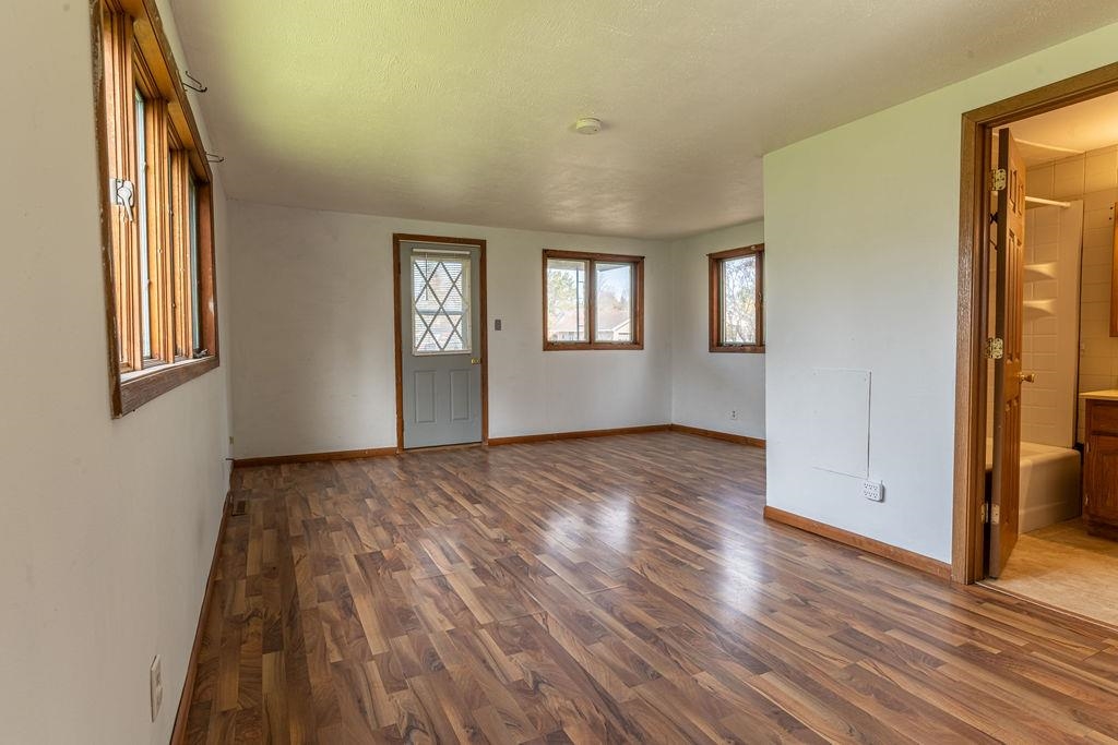 W10675 Enterprise Lake Road Elcho, WI 54428 - Photo 6 of 21