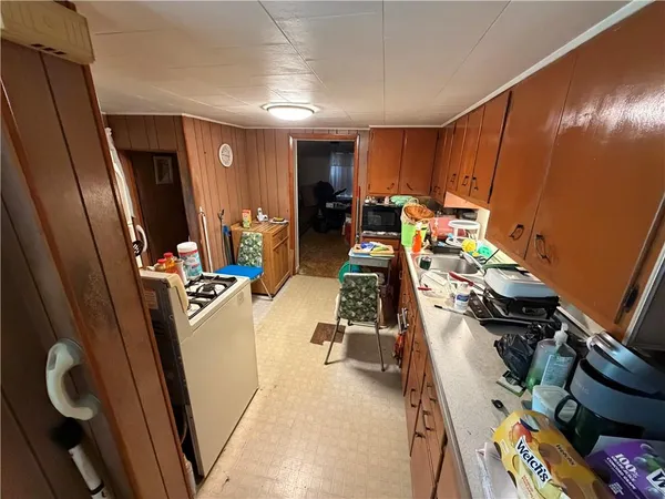 $30,000 | 126 Hogsett Street, Uniontown, PA 15401