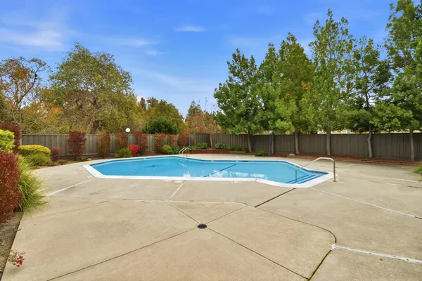 $469,999 | 43 Massolo Drive, Unit G, Pleasant Hill, CA 94523