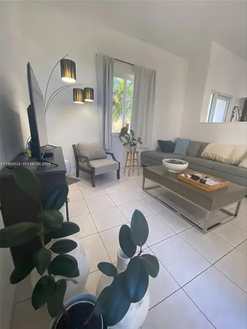 $2,700 | 6131 Northwest 43rd Avenue, Unit 6131, Coconut Creek, FL 33073