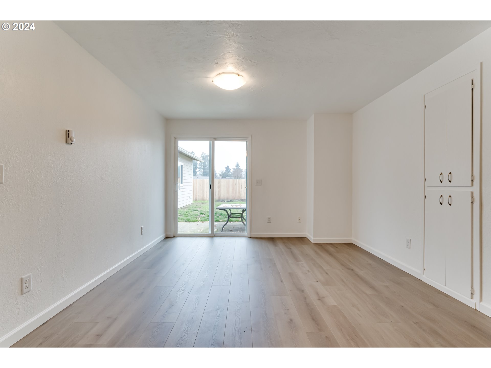 1047 55th Place Springfield, OR 97478 - Photo 14 of 33