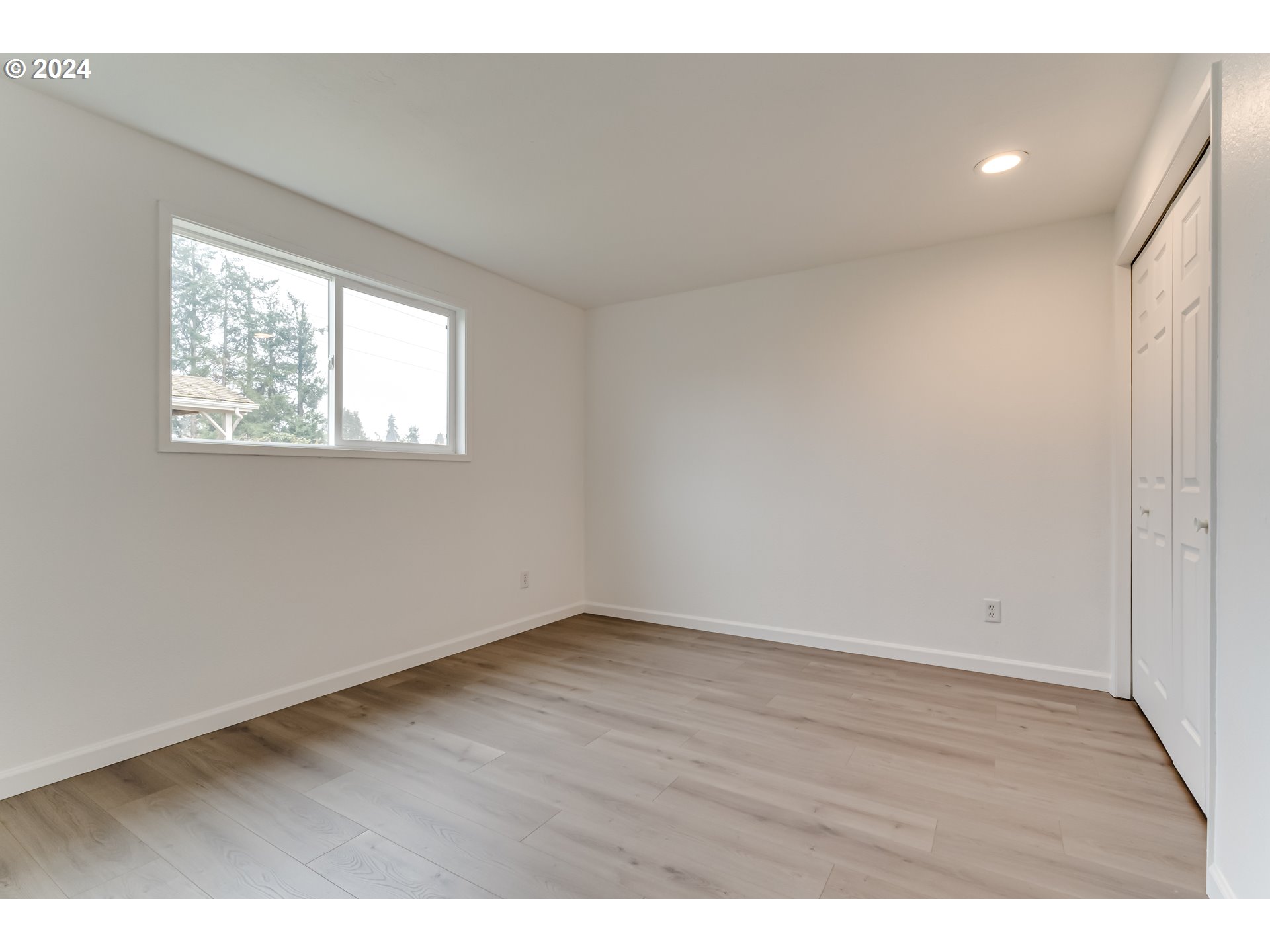 1047 55th Place Springfield, OR 97478 - Photo 23 of 33