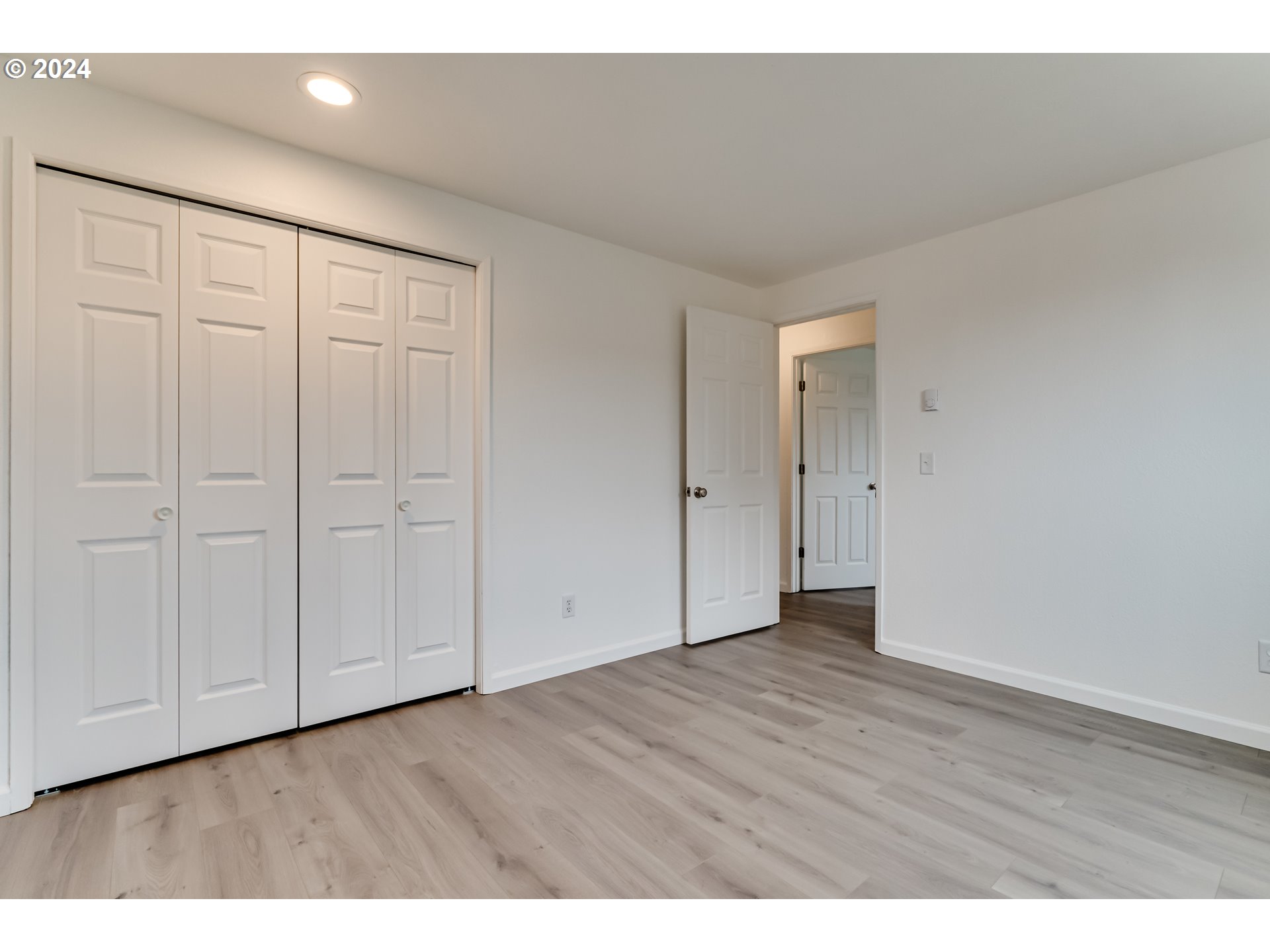 1047 55th Place Springfield, OR 97478 - Photo 24 of 33