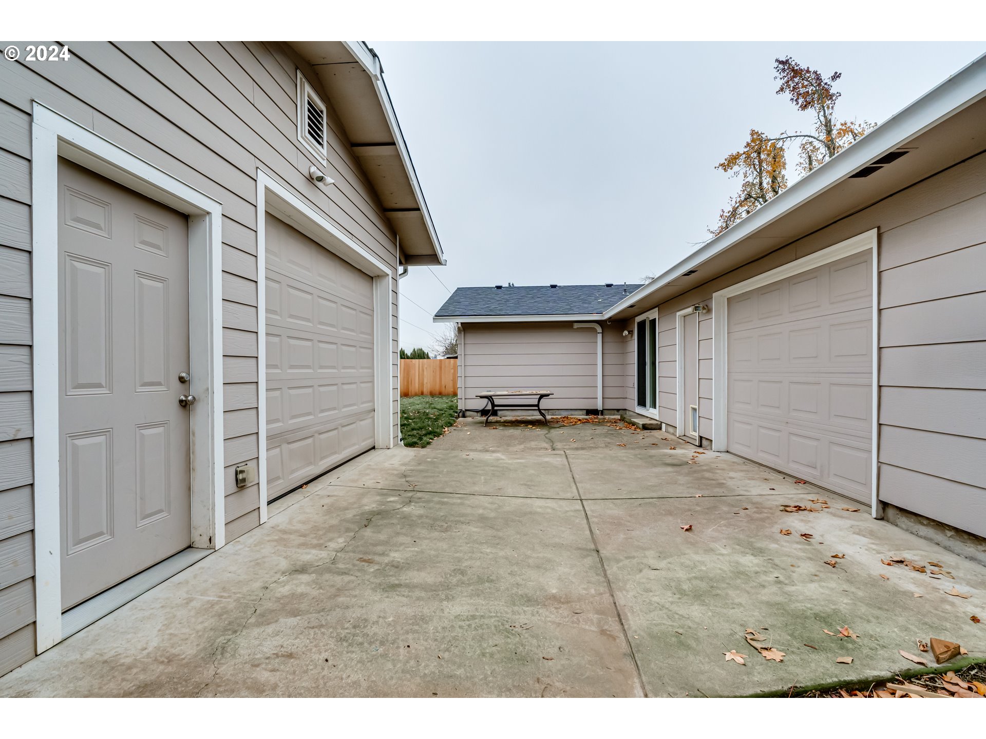 1047 55th Place Springfield, OR 97478 - Photo 29 of 33