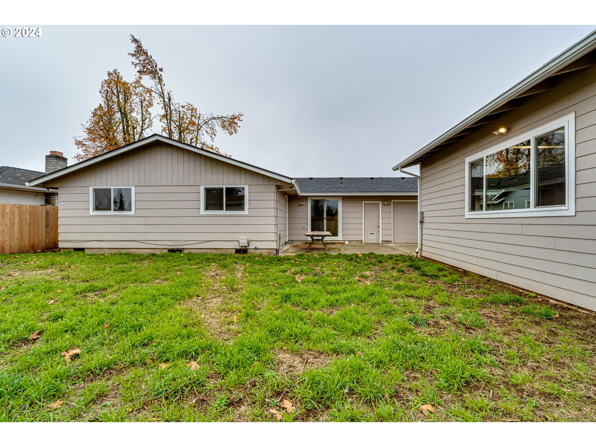 1047 55th Place Springfield, OR 97478 - Photo 30 of 33